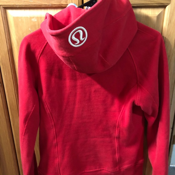 Lululemon Sweater - Picture 5 of 5